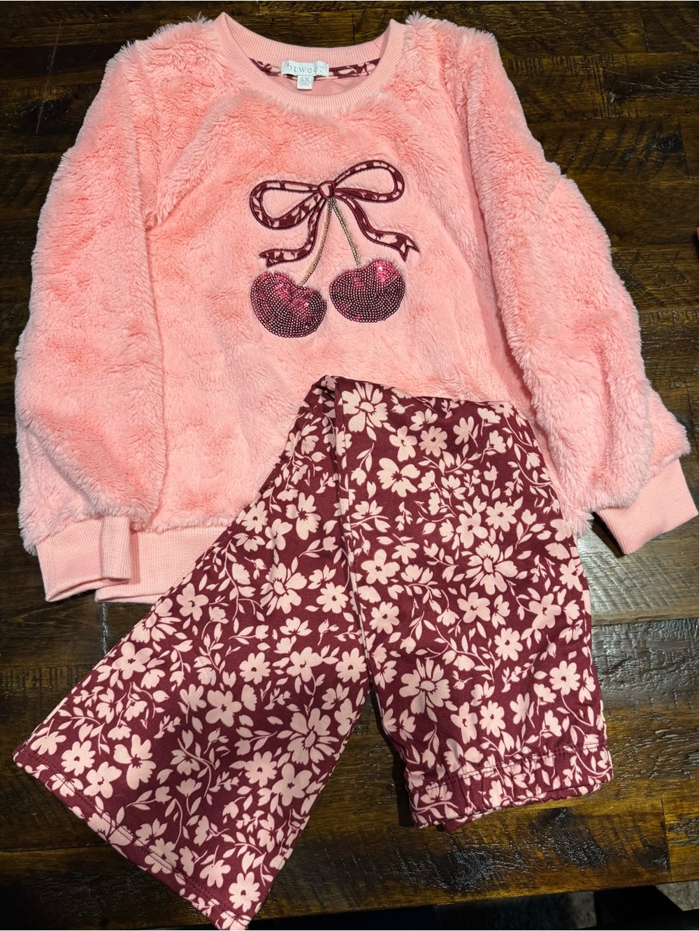 Pink Plush Cherry Pajama Set with Floral Pants by Jumping Beans
